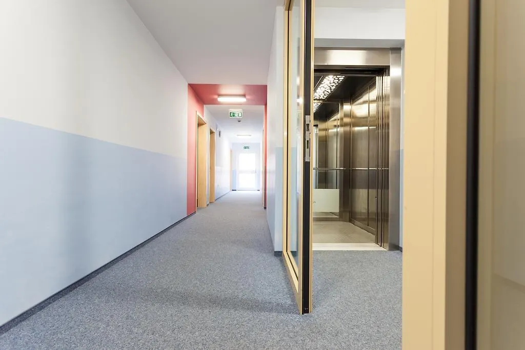 Hotel Mit-Mensch Berlin