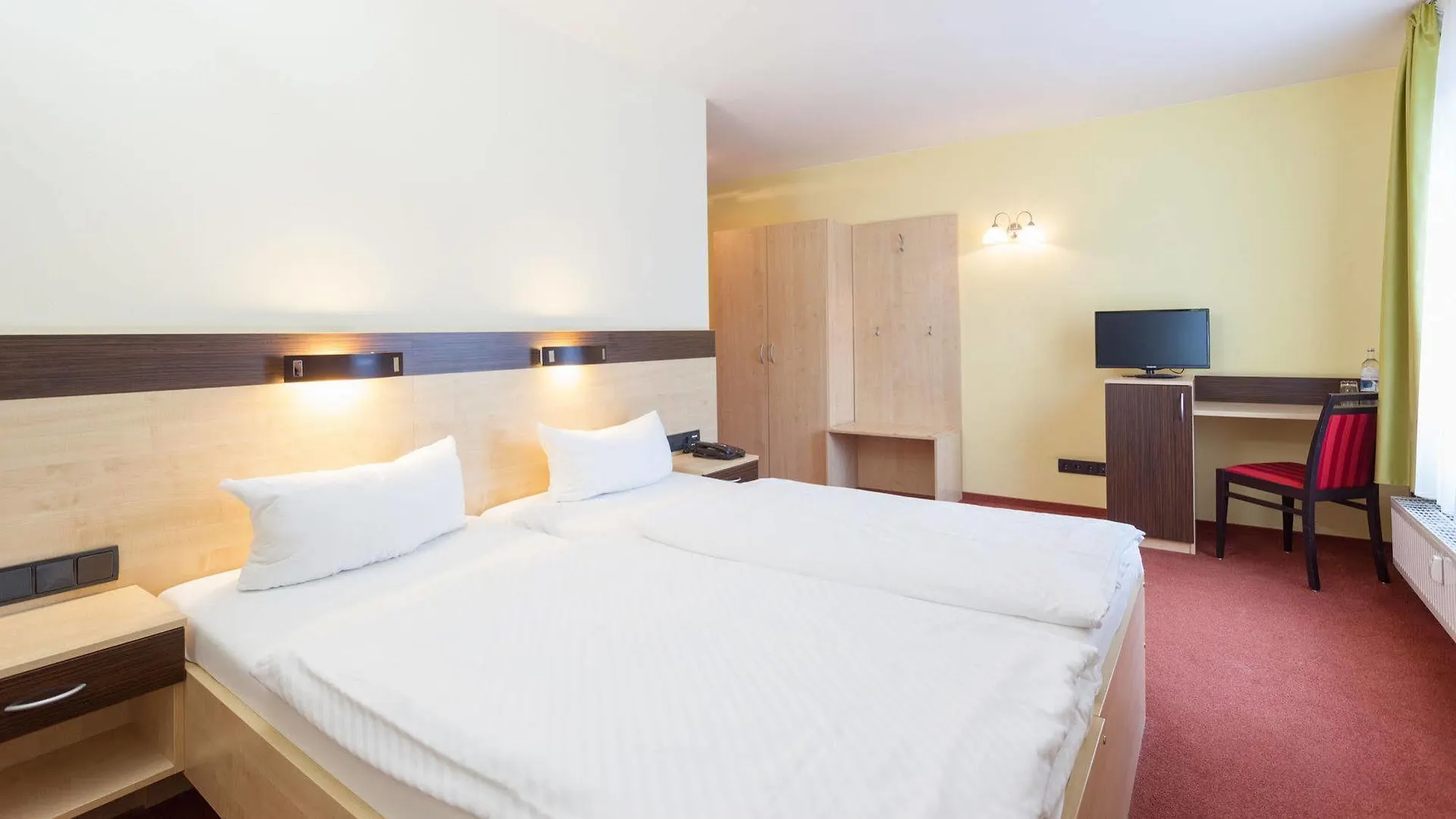 Hotel Mit-Mensch Berlin